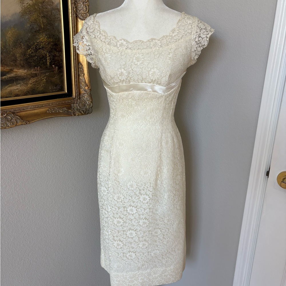 1950s Emma Domb Cream Lace Sheath Dress Sz S Satin Bow Wedding Party Cap Sleeves